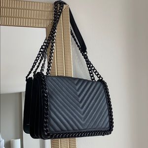 Black Quilted Handbag with Chain detail